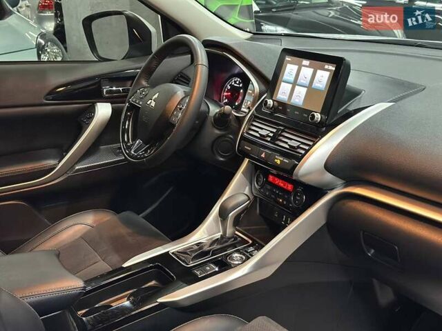 Білий Міцубісі Eclipse Cross, об'ємом двигуна 1.5 л та пробігом 14 тис. км за 19999 $, фото 20 на Automoto.ua