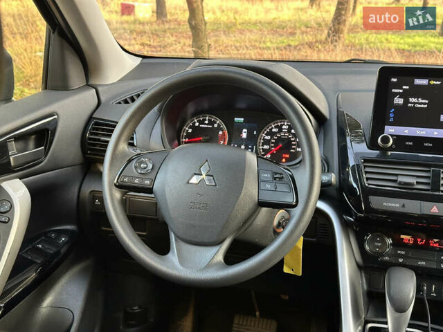 Білий Міцубісі Eclipse Cross, об'ємом двигуна 1.5 л та пробігом 72 тис. км за 22000 $, фото 31 на Automoto.ua