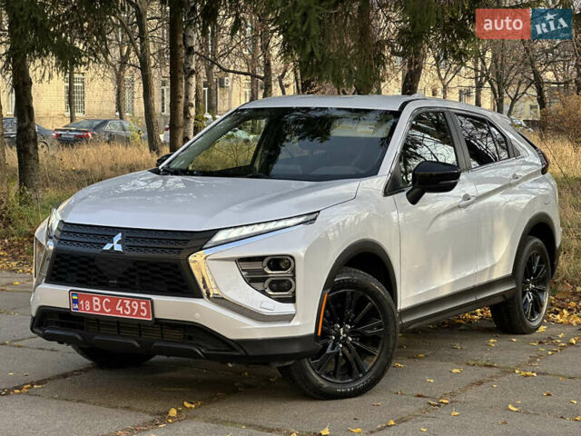 Білий Міцубісі Eclipse Cross, об'ємом двигуна 1.5 л та пробігом 72 тис. км за 22000 $, фото 2 на Automoto.ua