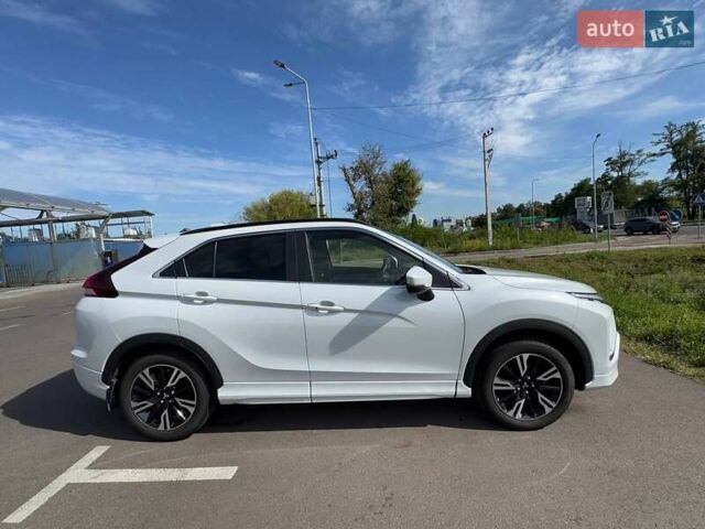 Білий Міцубісі Eclipse Cross, об'ємом двигуна 1.5 л та пробігом 31 тис. км за 30500 $, фото 9 на Automoto.ua