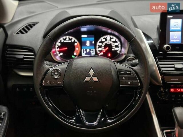 Білий Міцубісі Eclipse Cross, об'ємом двигуна 1.5 л та пробігом 14 тис. км за 19999 $, фото 12 на Automoto.ua