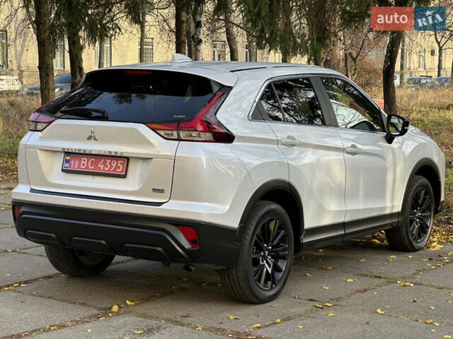 Белый Мицубиси Eclipse Cross, объемом двигателя 1.5 л и пробегом 72 тыс. км за 19999 $, фото 14 на Automoto.ua