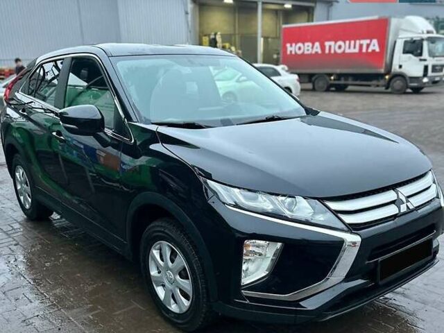 Черный Мицубиси Eclipse Cross, объемом двигателя 1.5 л и пробегом 135 тыс. км за 16800 $, фото 1 на Automoto.ua