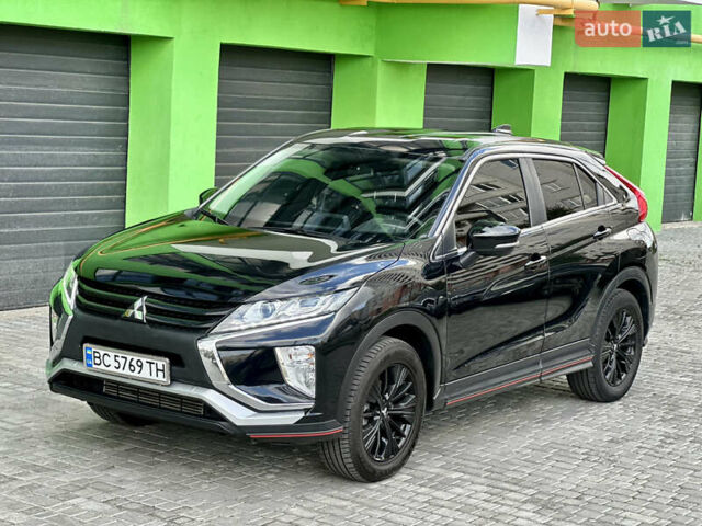Чорний Міцубісі Eclipse Cross, об'ємом двигуна 1.5 л та пробігом 69 тис. км за 14350 $, фото 4 на Automoto.ua