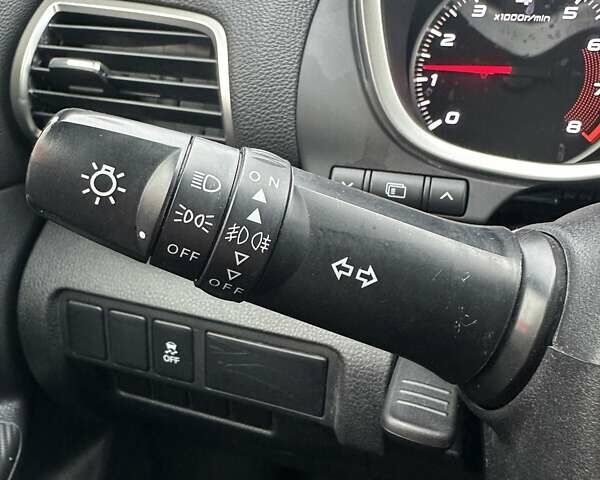 Чорний Міцубісі Eclipse Cross, об'ємом двигуна 1.5 л та пробігом 63 тис. км за 15500 $, фото 30 на Automoto.ua