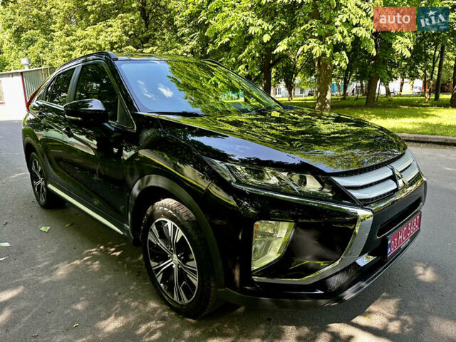 Черный Мицубиси Eclipse Cross, объемом двигателя 1.5 л и пробегом 114 тыс. км за 16000 $, фото 6 на Automoto.ua