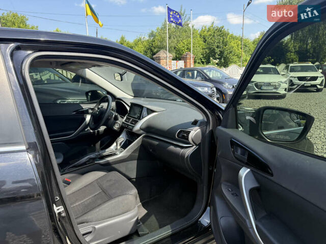 Черный Мицубиси Eclipse Cross, объемом двигателя 1.5 л и пробегом 115 тыс. км за 13500 $, фото 6 на Automoto.ua