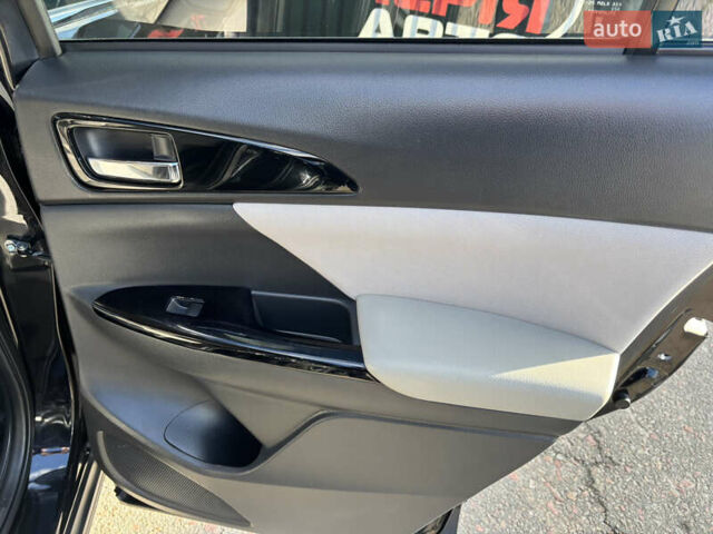 Черный Мицубиси Eclipse Cross, объемом двигателя 1.5 л и пробегом 125 тыс. км за 16200 $, фото 11 на Automoto.ua