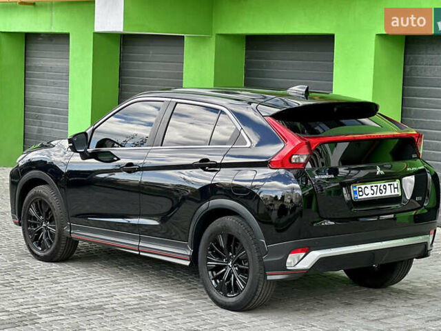 Черный Мицубиси Eclipse Cross, объемом двигателя 1.5 л и пробегом 69 тыс. км за 14800 $, фото 7 на Automoto.ua