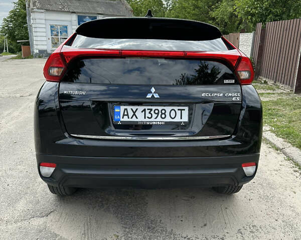 Чорний Міцубісі Eclipse Cross, об'ємом двигуна 1.5 л та пробігом 97 тис. км за 15000 $, фото 1 на Automoto.ua