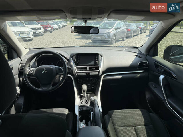 Черный Мицубиси Eclipse Cross, объемом двигателя 1.5 л и пробегом 115 тыс. км за 13500 $, фото 8 на Automoto.ua