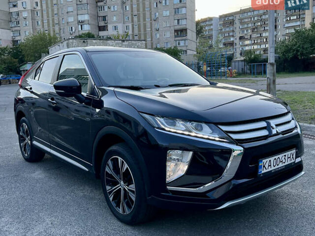 Черный Мицубиси Eclipse Cross, объемом двигателя 1.5 л и пробегом 123 тыс. км за 16900 $, фото 18 на Automoto.ua