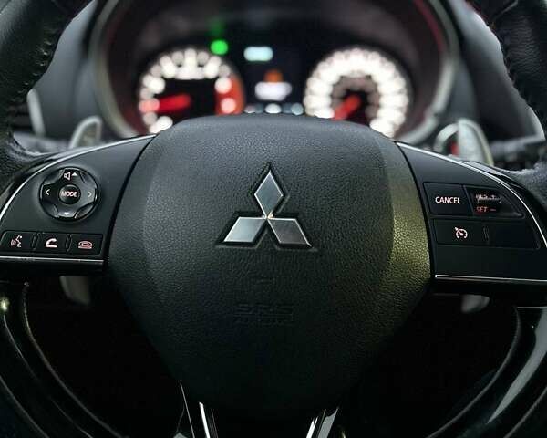 Черный Мицубиси Eclipse Cross, объемом двигателя 1.5 л и пробегом 135 тыс. км за 16800 $, фото 14 на Automoto.ua