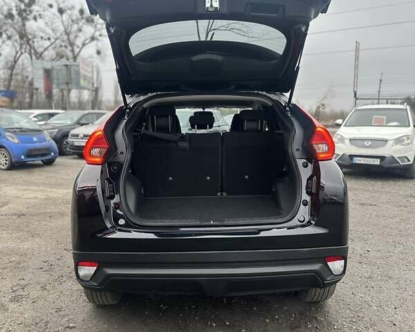 Чорний Міцубісі Eclipse Cross, об'ємом двигуна 1.5 л та пробігом 63 тис. км за 15500 $, фото 13 на Automoto.ua