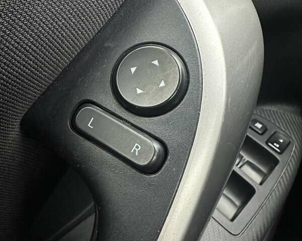 Чорний Міцубісі Eclipse Cross, об'ємом двигуна 1.5 л та пробігом 63 тис. км за 15500 $, фото 29 на Automoto.ua