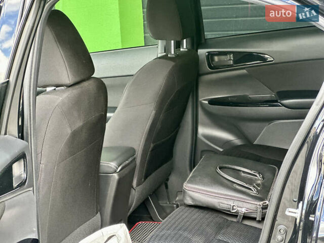 Черный Мицубиси Eclipse Cross, объемом двигателя 1.5 л и пробегом 69 тыс. км за 14800 $, фото 12 на Automoto.ua