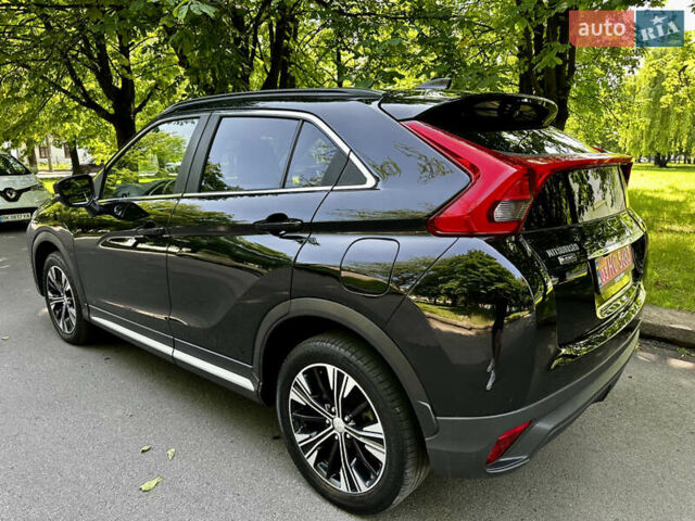 Черный Мицубиси Eclipse Cross, объемом двигателя 1.5 л и пробегом 114 тыс. км за 16000 $, фото 9 на Automoto.ua
