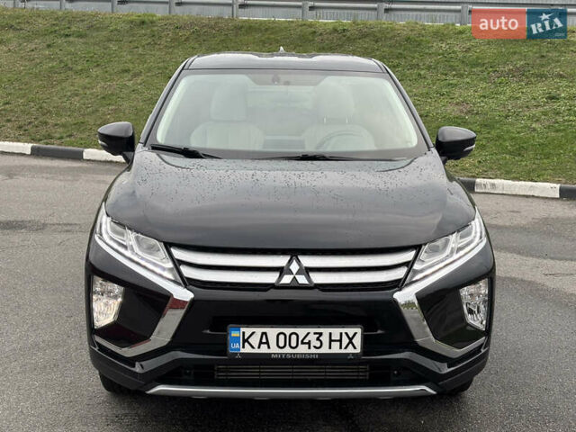 Черный Мицубиси Eclipse Cross, объемом двигателя 1.5 л и пробегом 125 тыс. км за 16200 $, фото 1 на Automoto.ua