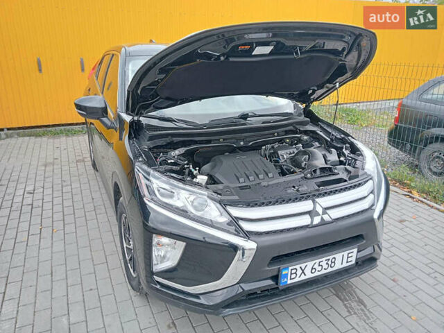 Чорний Міцубісі Eclipse Cross, об'ємом двигуна 1.5 л та пробігом 150 тис. км за 15300 $, фото 9 на Automoto.ua