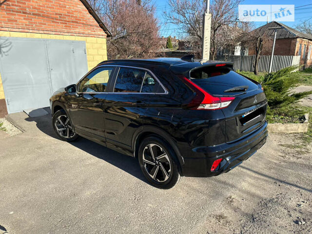 Чорний Міцубісі Eclipse Cross, об'ємом двигуна 2.4 л та пробігом 69 тис. км за 31700 $, фото 4 на Automoto.ua