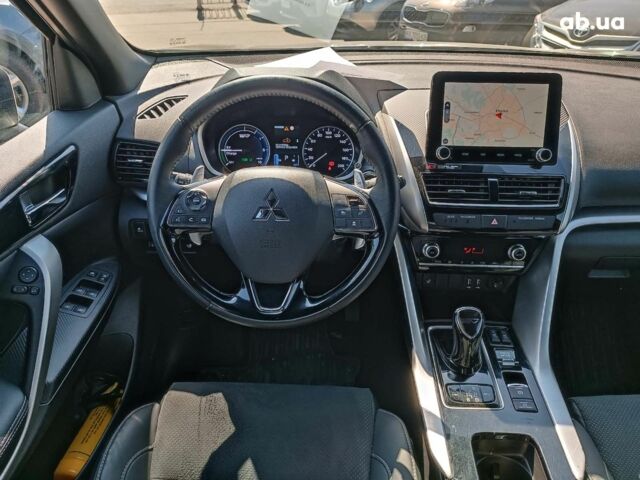 Черный Мицубиси Eclipse Cross, объемом двигателя 2.4 л и пробегом 16 тыс. км за 27790 $, фото 5 на Automoto.ua