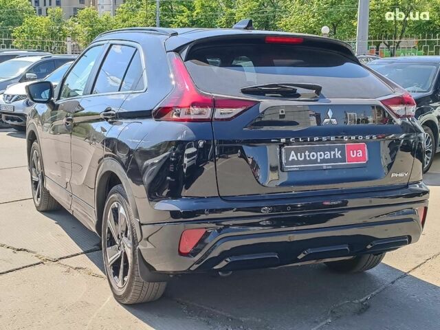 Черный Мицубиси Eclipse Cross, объемом двигателя 2.4 л и пробегом 16 тыс. км за 27790 $, фото 28 на Automoto.ua