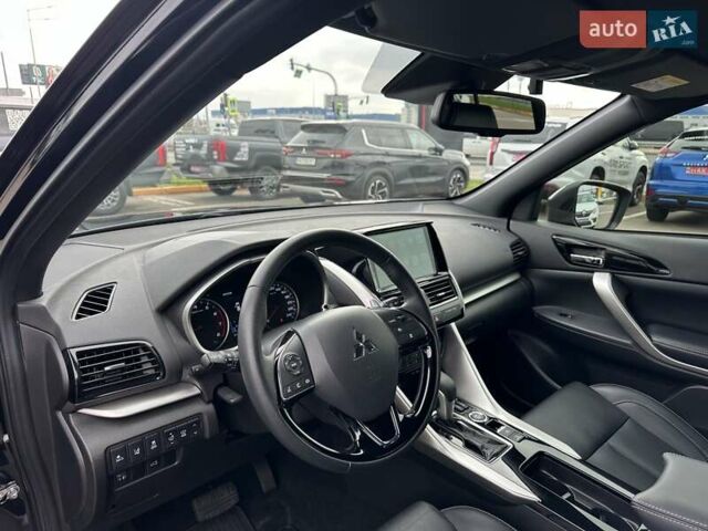 Чорний Міцубісі Eclipse Cross, об'ємом двигуна 1.5 л та пробігом 12 тис. км за 27900 $, фото 19 на Automoto.ua