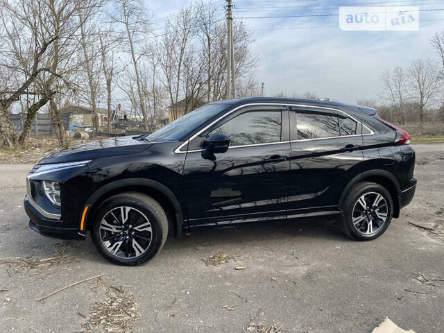 Чорний Міцубісі Eclipse Cross, об'ємом двигуна 1.5 л та пробігом 5 тис. км за 27000 $, фото 2 на Automoto.ua