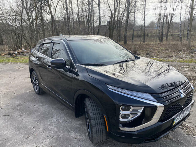 Чорний Міцубісі Eclipse Cross, об'ємом двигуна 1.5 л та пробігом 4 тис. км за 28300 $, фото 3 на Automoto.ua