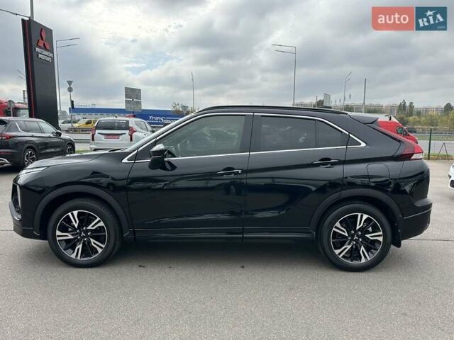 Черный Мицубиси Eclipse Cross, объемом двигателя 1.5 л и пробегом 12 тыс. км за 28500 $, фото 4 на Automoto.ua