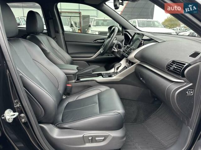 Чорний Міцубісі Eclipse Cross, об'ємом двигуна 1.5 л та пробігом 12 тис. км за 27900 $, фото 34 на Automoto.ua