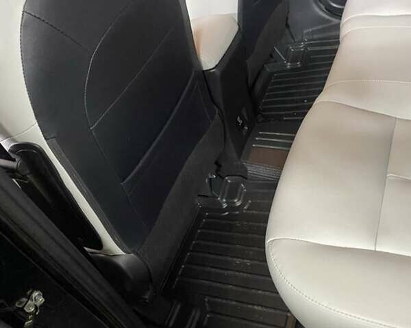 Черный Мицубиси Eclipse Cross, объемом двигателя 1.5 л и пробегом 25 тыс. км за 29300 $, фото 28 на Automoto.ua