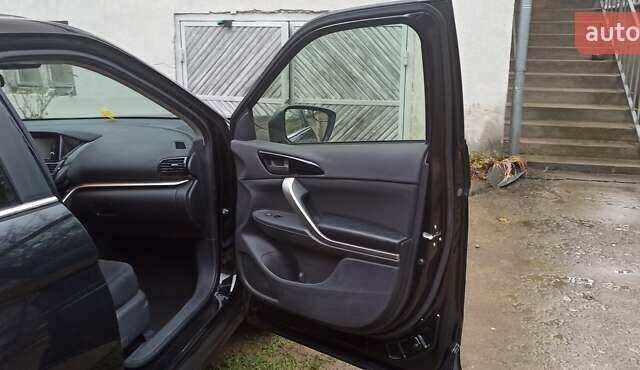 Чорний Міцубісі Eclipse Cross, об'ємом двигуна 1.5 л та пробігом 67 тис. км за 22300 $, фото 14 на Automoto.ua