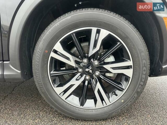 Чорний Міцубісі Eclipse Cross, об'ємом двигуна 1.5 л та пробігом 18 тис. км за 26950 $, фото 13 на Automoto.ua
