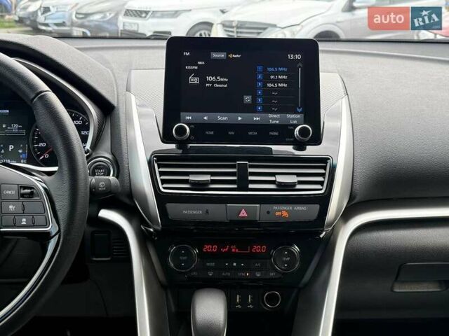 Черный Мицубиси Eclipse Cross, объемом двигателя 1.5 л и пробегом 18 тыс. км за 26900 $, фото 10 на Automoto.ua
