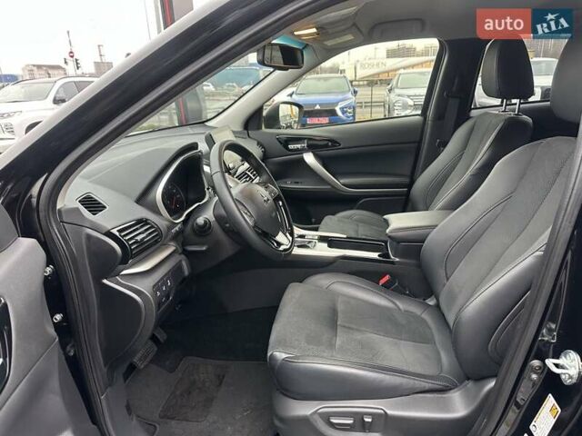 Чорний Міцубісі Eclipse Cross, об'ємом двигуна 1.5 л та пробігом 18 тис. км за 26950 $, фото 18 на Automoto.ua