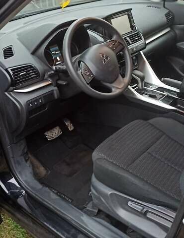 Чорний Міцубісі Eclipse Cross, об'ємом двигуна 1.5 л та пробігом 67 тис. км за 22300 $, фото 21 на Automoto.ua