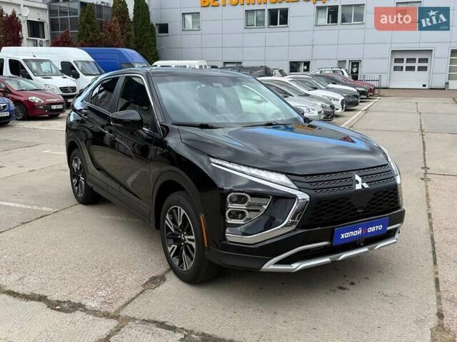 Черный Мицубиси Eclipse Cross, объемом двигателя 1.5 л и пробегом 18 тыс. км за 26900 $, фото 2 на Automoto.ua