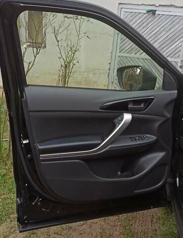Чорний Міцубісі Eclipse Cross, об'ємом двигуна 1.5 л та пробігом 67 тис. км за 22300 $, фото 20 на Automoto.ua