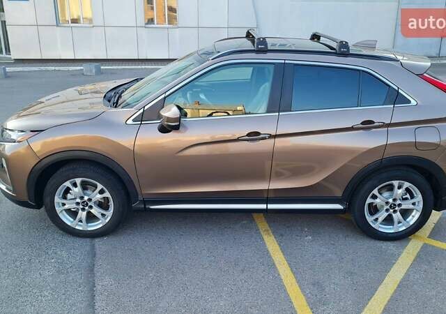 Коричневий Міцубісі Eclipse Cross, об'ємом двигуна 1.5 л та пробігом 73 тис. км за 18700 $, фото 2 на Automoto.ua