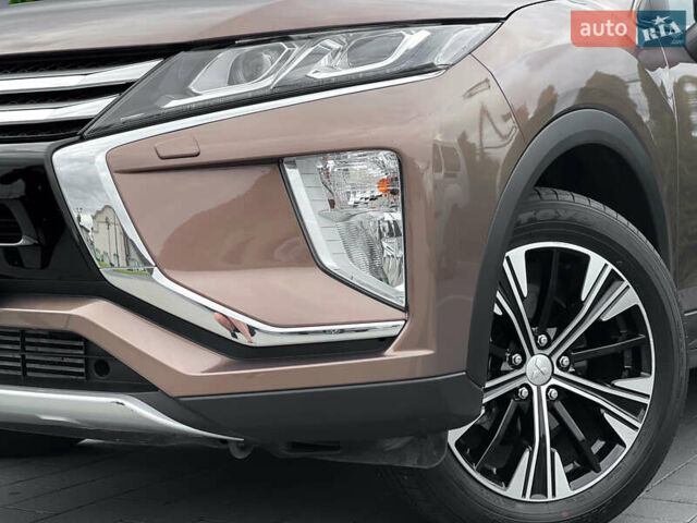 Коричневий Міцубісі Eclipse Cross, об'ємом двигуна 1.5 л та пробігом 32 тис. км за 21888 $, фото 2 на Automoto.ua