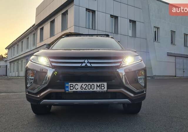Коричневий Міцубісі Eclipse Cross, об'ємом двигуна 1.5 л та пробігом 73 тис. км за 18700 $, фото 7 на Automoto.ua