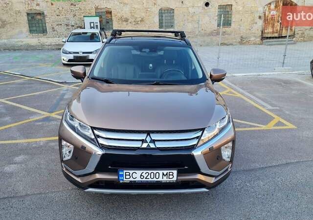 Коричневий Міцубісі Eclipse Cross, об'ємом двигуна 1.5 л та пробігом 73 тис. км за 18700 $, фото 5 на Automoto.ua