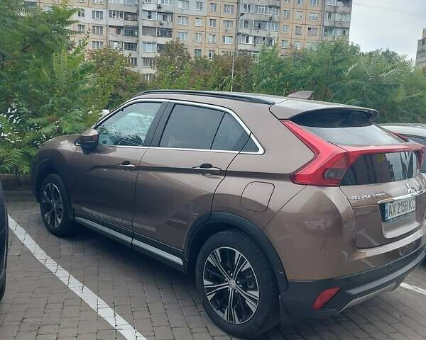 Коричневий Міцубісі Eclipse Cross, об'ємом двигуна 2 л та пробігом 49 тис. км за 22000 $, фото 5 на Automoto.ua