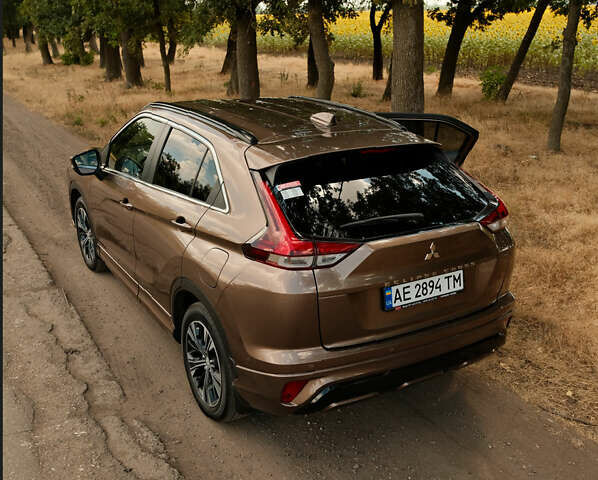 Коричневый Мицубиси Eclipse Cross, объемом двигателя 2 л и пробегом 36 тыс. км за 23000 $, фото 9 на Automoto.ua