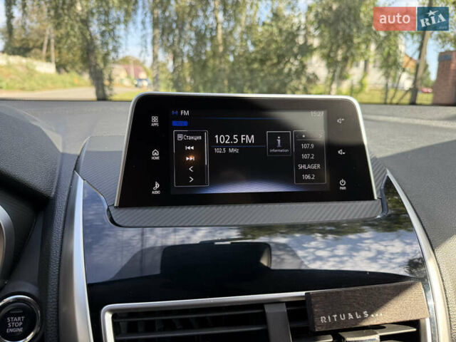 Красный Мицубиси Eclipse Cross, объемом двигателя 1.5 л и пробегом 105 тыс. км за 19200 $, фото 7 на Automoto.ua