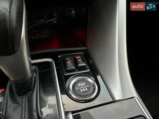 Міцубісі Eclipse Cross 2018 у Києві на Automoto.ua Червоний Міцубісі Eclipse Cross, об'ємом двигуна 1.5 л та пробігом 120 тис. км за 20490 $, фото 21 на Automoto.ua