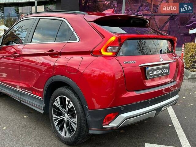 Міцубісі Eclipse Cross 2018 у Києві на Automoto.ua Червоний Міцубісі Eclipse Cross, об'ємом двигуна 1.5 л та пробігом 120 тис. км за 20490 $, фото 5 на Automoto.ua