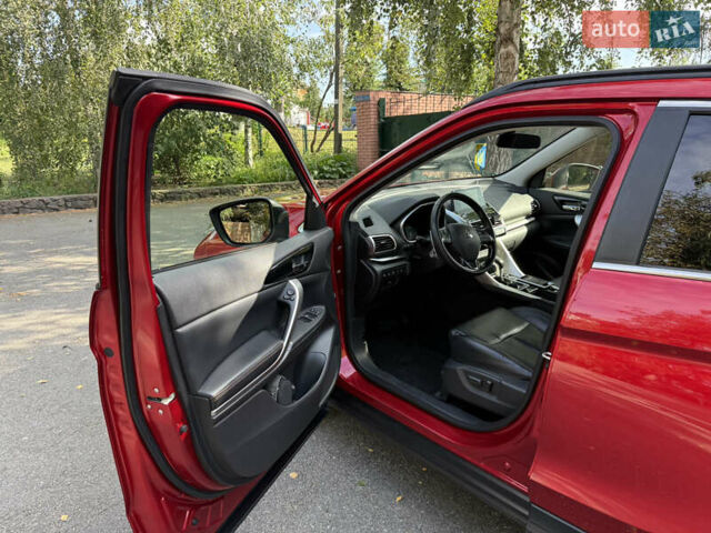 Красный Мицубиси Eclipse Cross, объемом двигателя 1.5 л и пробегом 105 тыс. км за 19200 $, фото 15 на Automoto.ua