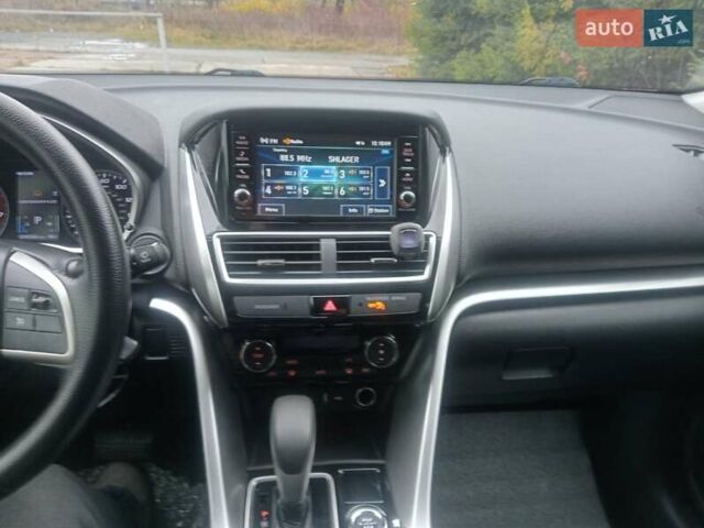 Червоний Міцубісі Eclipse Cross, об'ємом двигуна 1.5 л та пробігом 134 тис. км за 13650 $, фото 22 на Automoto.ua